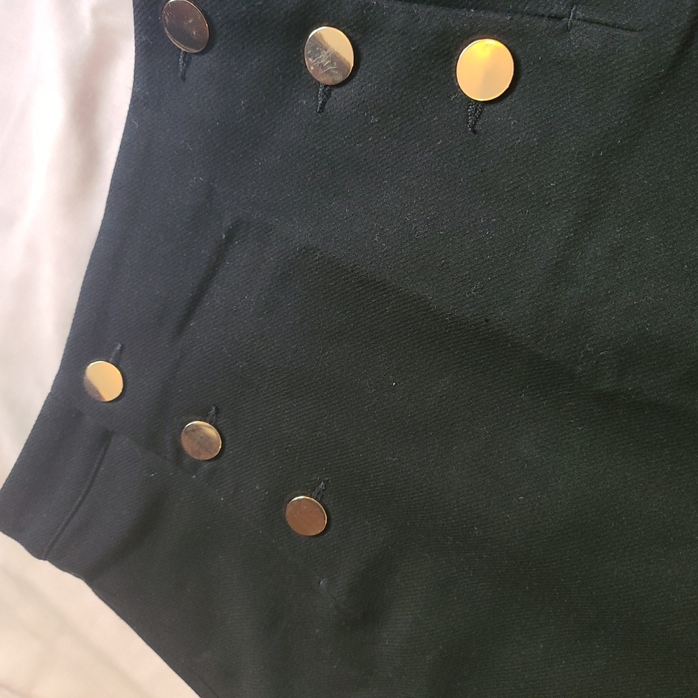 H&M black skirt sz 8 NEVER WORN [906]